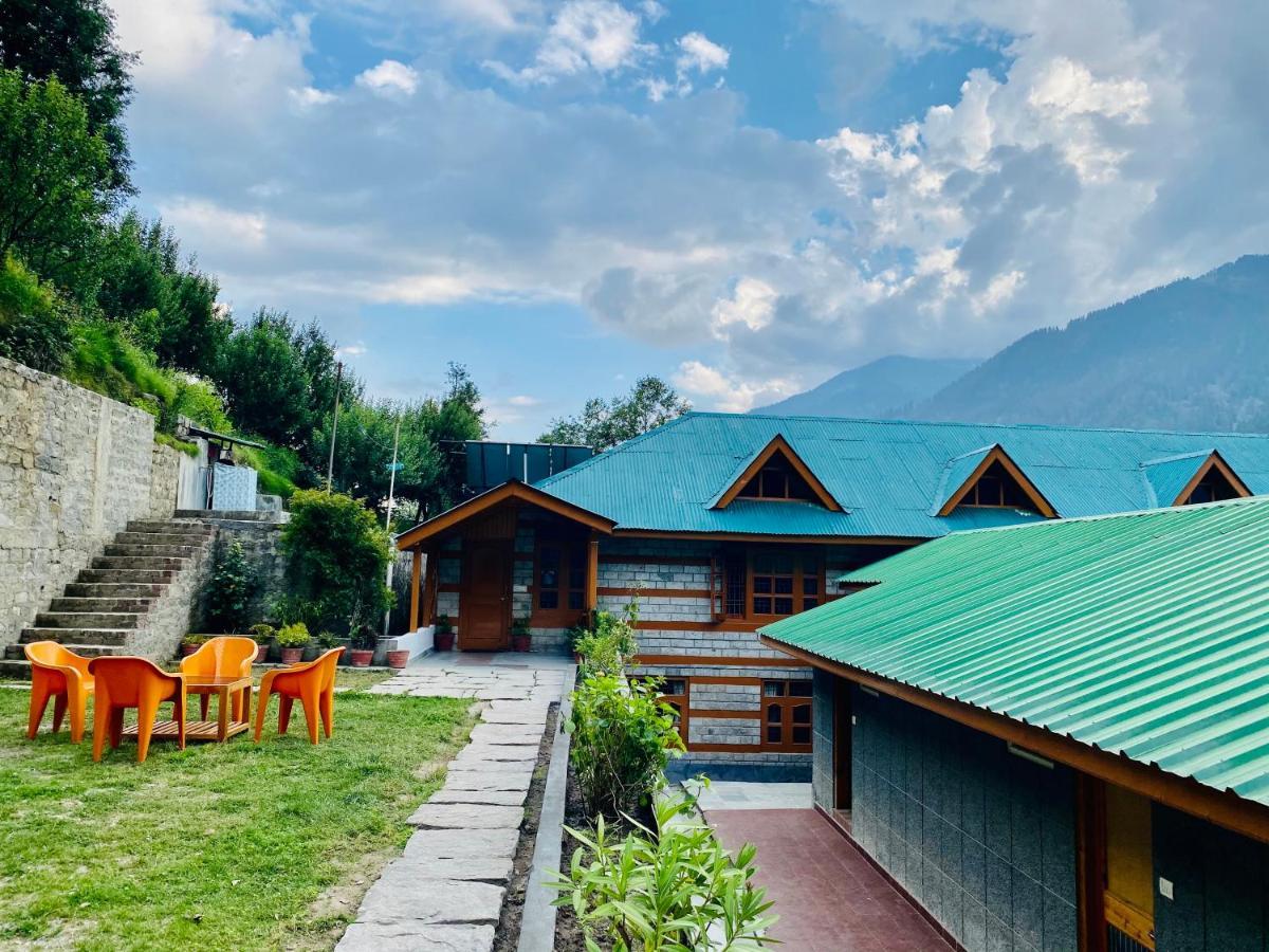 Holywood Classic-River View Resort Manali (Himachal Pradesh) Exterior photo